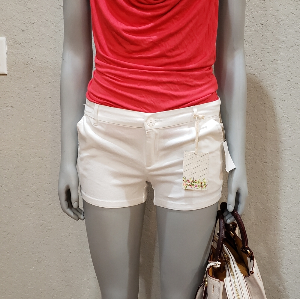 Sexy White Summer Shorts NEW